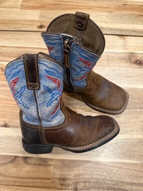 Ariat Brown Leather kids boots size 8